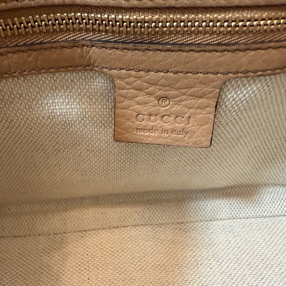 Gucci Tan Leather SoHo Flap Crossbody Bag - Picture 8 of 15